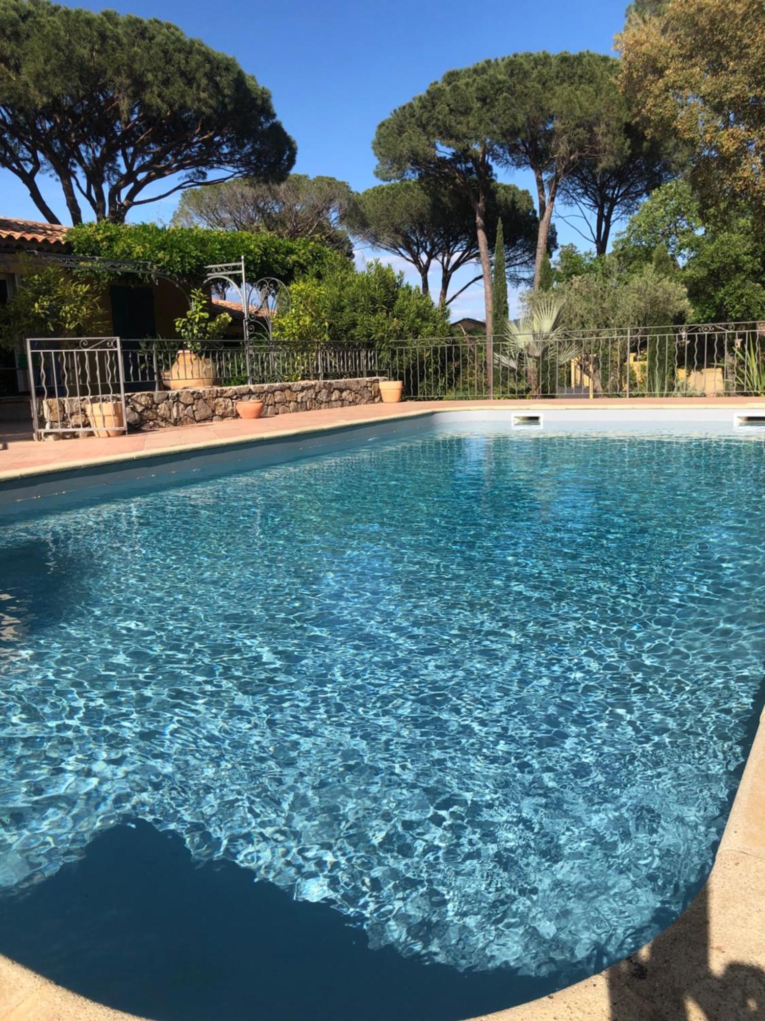 Sous Les Pins Parasols Vidauban Eksteriør billede